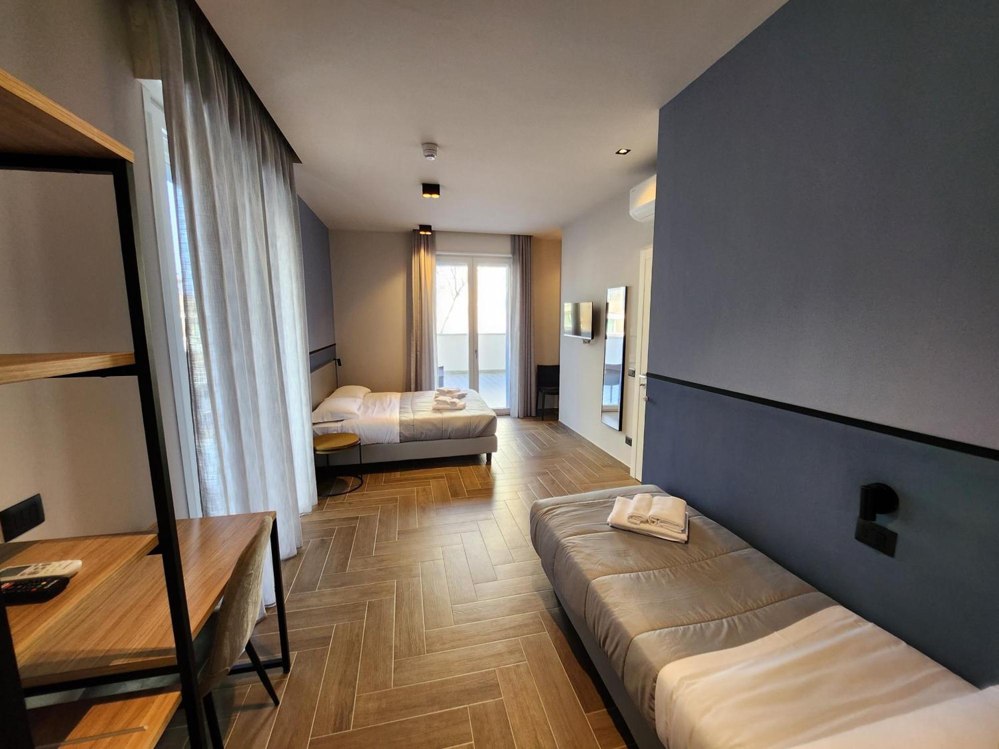 Global Hotel Римини Экстерьер фото